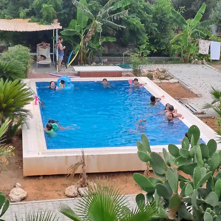 Hera Palace Boutique לינה וארוחת בוקר