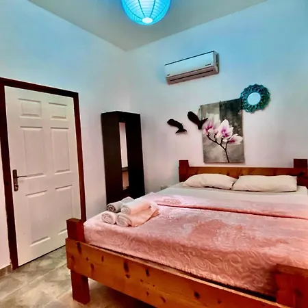 Hera Palace Boutique Bed & Breakfast *