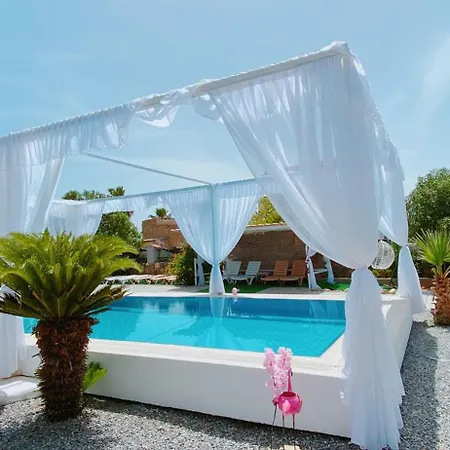 לינה וארוחת בוקר Hera Palace Boutique *